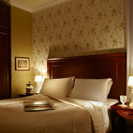 Premier Luxury Mountain Hotel