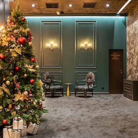 Premier Luxury Mountain Hotel