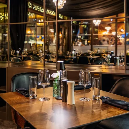 Premier Luxury Mountain 5* Bansko