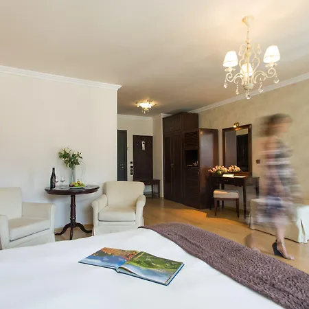 Premier Luxury Mountain 5* Bansko