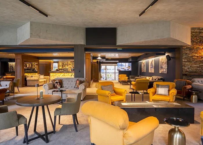 Premier Luxury Mountain Hotel