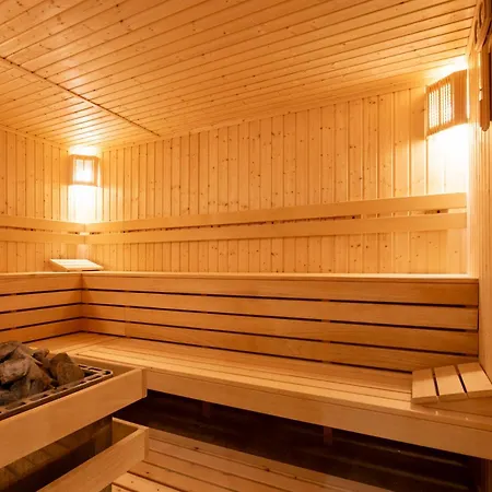 高级豪华高山度假村 5* 班斯科