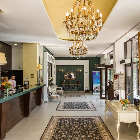 高级豪华高山度假村