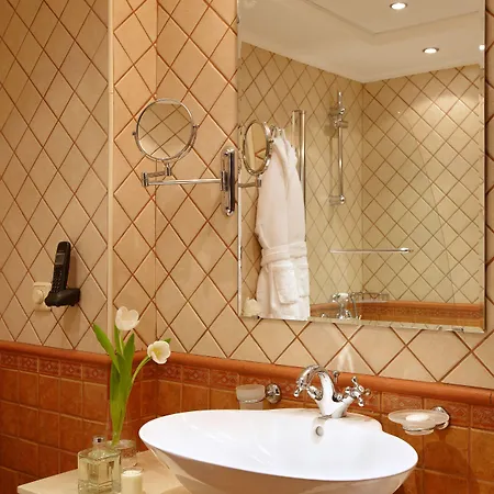 Premier Luxury Mountain Hotel 5*