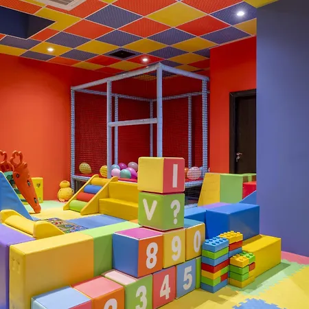 Premier Luxury Mountain