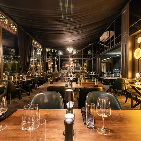 Premier Luxury Mountain 5* Bansko