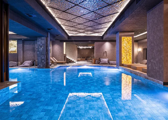 Premier Luxury Mountain 5* Banszko