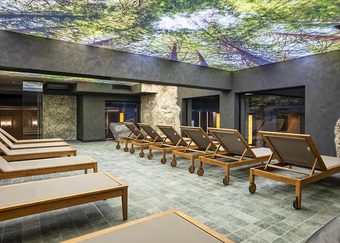 Premier Luxury Mountain Szálloda 5*