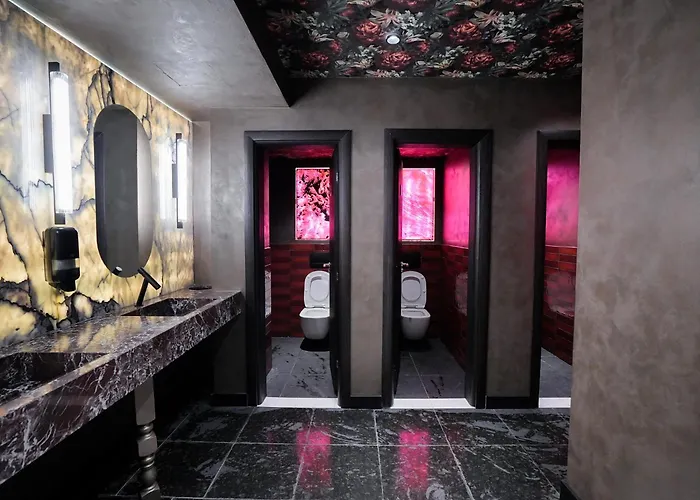 Premier Luxury Mountain