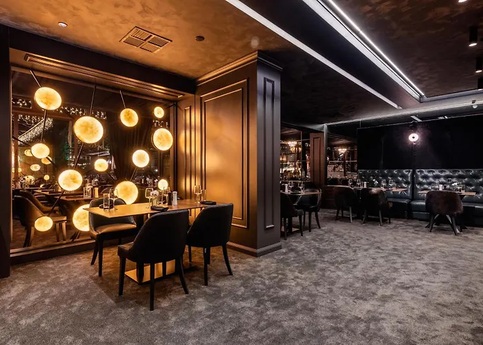 Premier Luxury Mountain Banszko